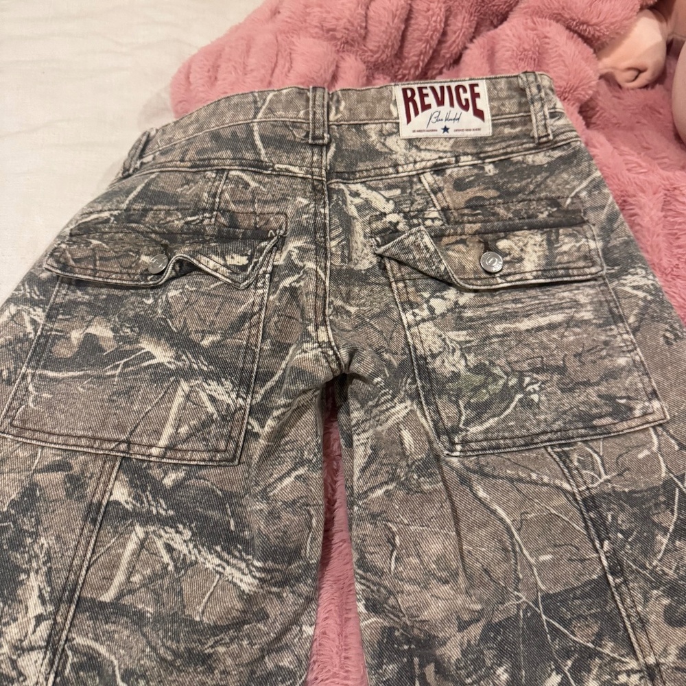 Revice  jeans